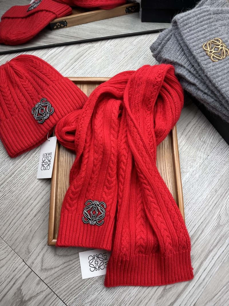 Loewe Caps Scarfs